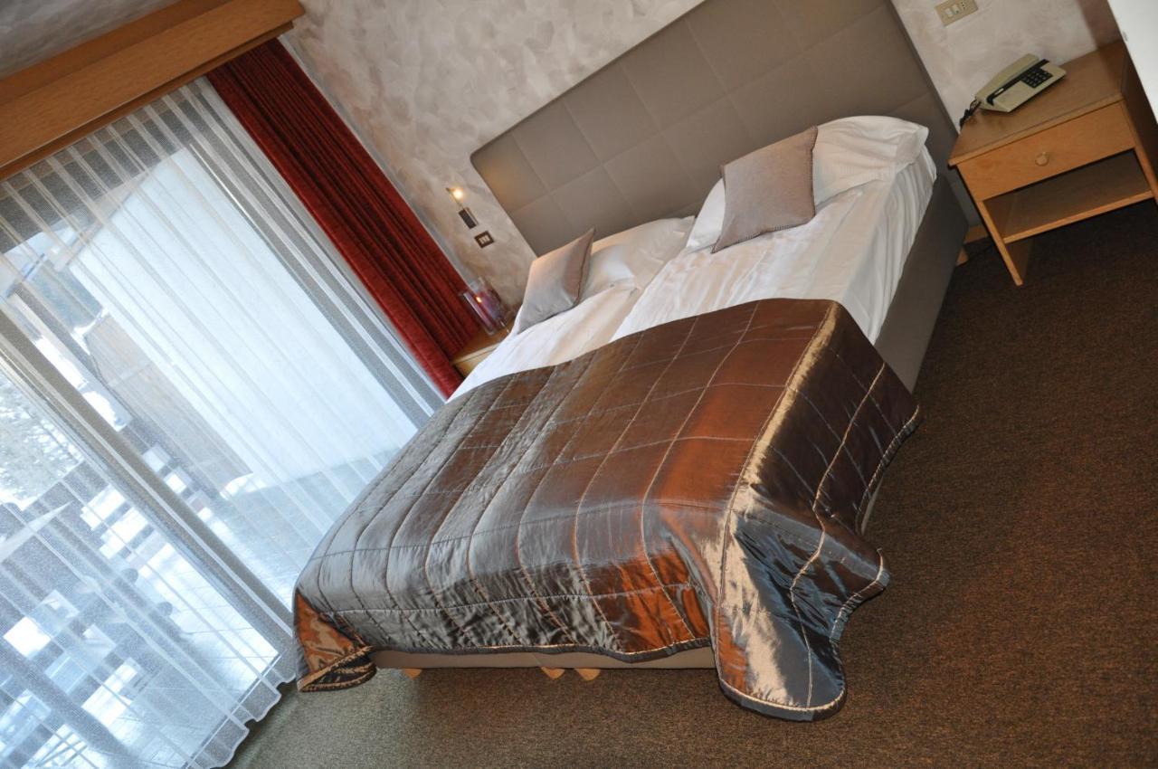 Anda 4* Pozza di Fassa